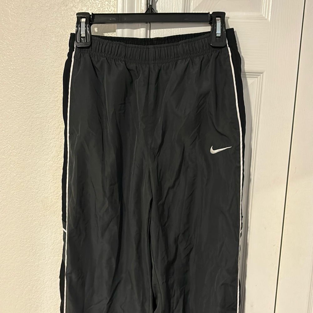 Rare 2000’s vintage Nike track pants